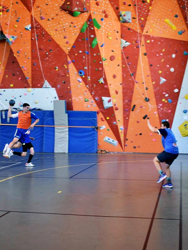 Treinamento Esportivo Acampamento de Verão de Handebol na França