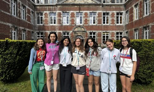 French immersion camp in Belgium - making Friends