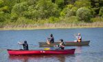 Acampamento de verão inglês no Canadá - canoagem